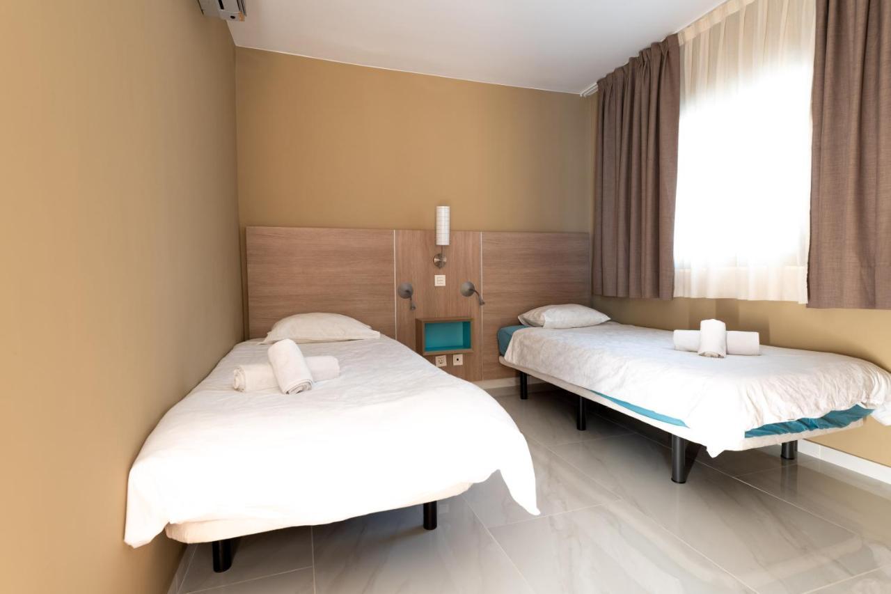 Riviera Vista Aparthotel Плая дел Кура Екстериор снимка