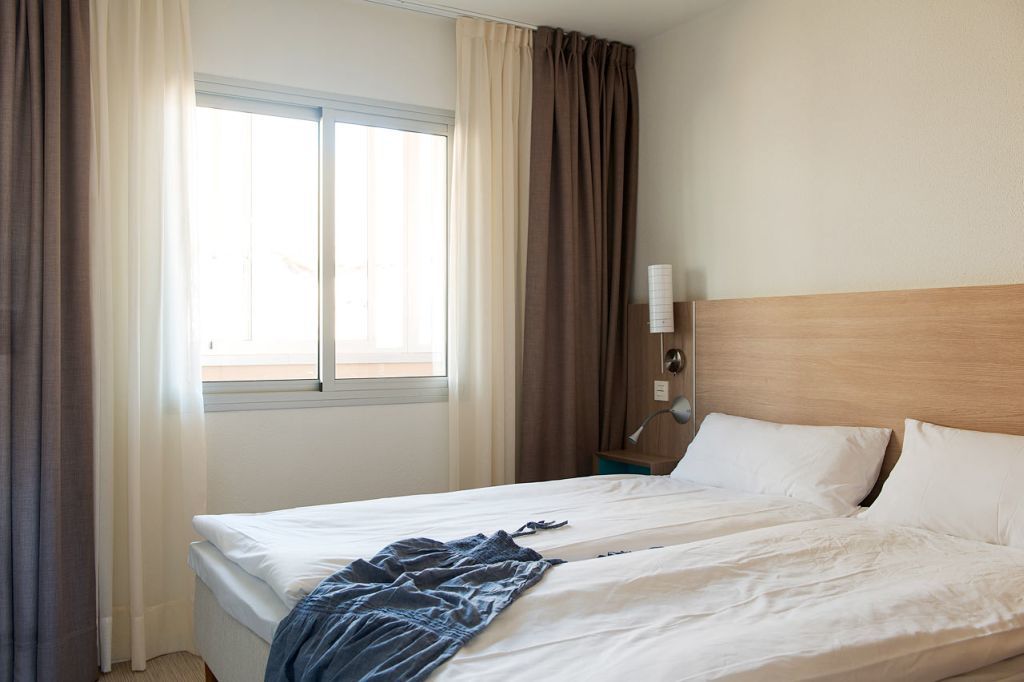 Riviera Vista Aparthotel Плая дел Кура Екстериор снимка